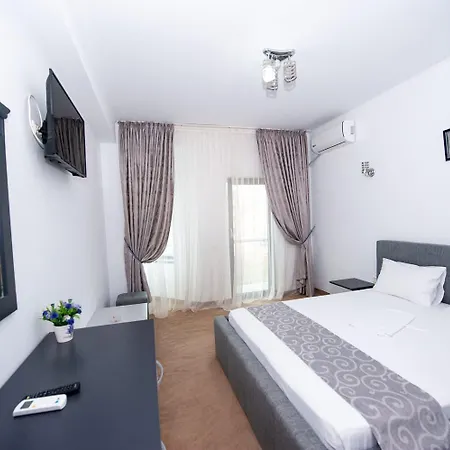 Cittadini 3* Navodari
