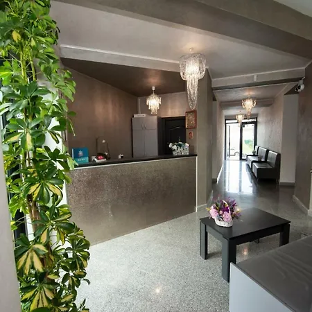 Cittadini 3*